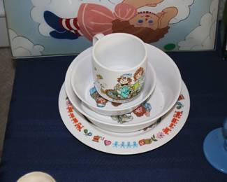 Vintage Ragedy Ann & Andy Melamine Dishware