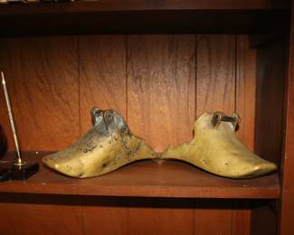Vintage Ecuadorian Brass Slipper Stirrups