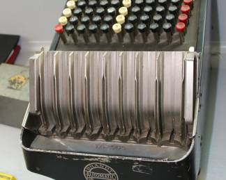 Vintage Brandt Automatic Cashier Change Maker