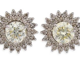 14K White Gold Diamond Earrings