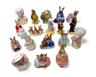 222 18PieceBunnyOverloadBeatrixPotterBunnykinsRoyalAlbert