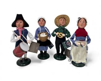 40 ByersChoiceCarolersWilliamsburgPatrioticThemeNewwTags