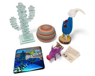 235 NavajoFolkArtSouthwesternPotteryWoodCarvingsGlassCactus