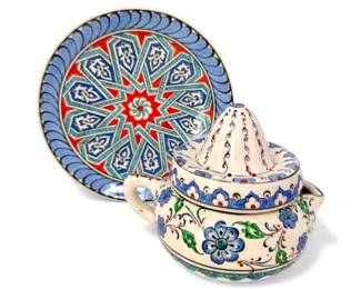 229 TurkishCeramicWallPlateCitrusJuicerKtahyaPottery