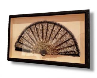 96 FramedLaceGiltFiligreeDecorativeHandFanWallArt
