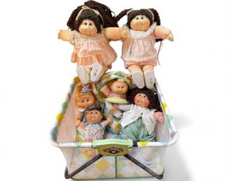 194 CabbagePatchKidsw2OriginalLittlePeopleXavierRobertsDolls