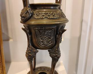 Antiquity bronze Chinese incense burning footed pot.
