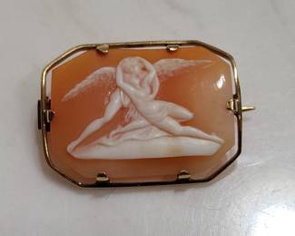 Amazing 14kt gold antique carved cameo