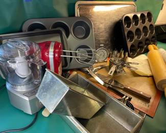 Cusinart, Kitchenaid And More Baking Master Tools