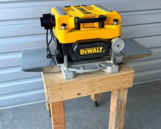 19 Dewalt13PlanerArlingtonPickUpOnly