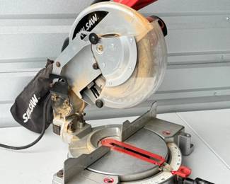 26 10SkilsawCompoundMiterSawArlingtonPickUpOnly