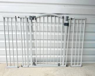 95 SummerExtraTallWideSafetyGateArlingtonPickUpOnly