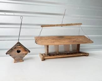 117 WeatheredWoodBirdFeedersArlingtonPickUpOnly