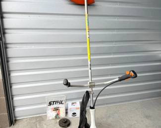 38 FS55StihlWeedTrimmersArlingtonPickUpOnly