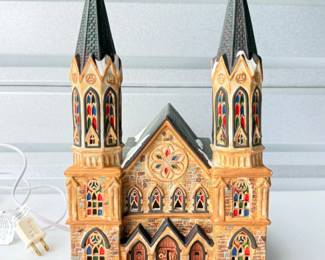 92 SantasWorkbenchStAugustinesCathedral