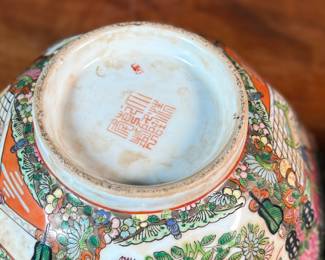 This lot features a pair of antique Chinese porcelain bowls with people scenery painted on the surface. Stamped underneath as shown in photos. The largest bowl measures, 4” H x 10.25” W x 10.25” D.
