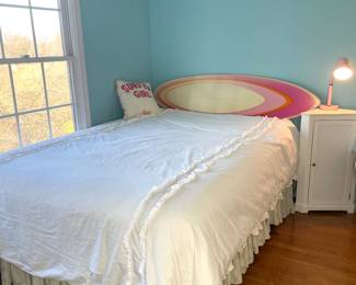Surfboard headboard bed 