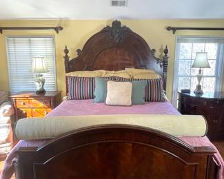 Henredon Historical Natachez collection bedframe