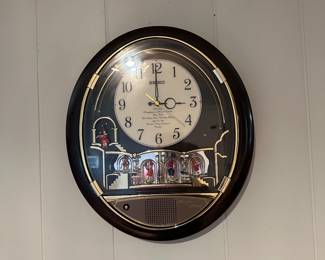 Seiko musical dancing movement clock
