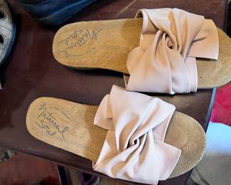 Natural Soul Blush Pink Slide Sandals