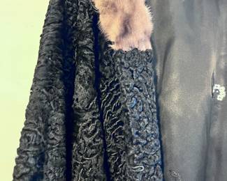 Vintage Stratford Fur Co. Chicago Mink & Persian Lamb Full-Length Coat – Elegant Classic Luxury