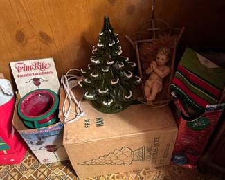 Vintage Lighting Ceramic Christmas Tree