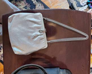 Beautiful sparkly purse 