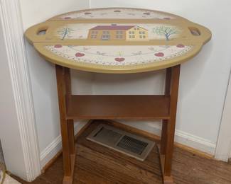 Vtg. country cottage accent table