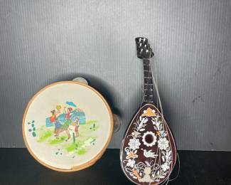Tamborine and mandelin music box