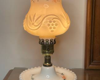 Vtg milk glass hurricane lamp 2
