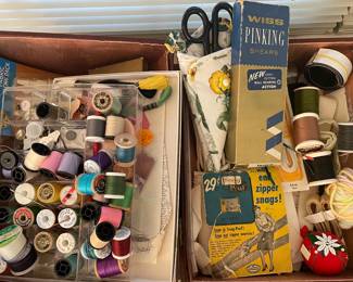 Sewing notions & tools vtg