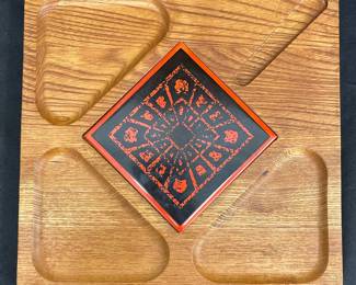 Vintage MCM Japanese carved wood and tile serving tray. By CI