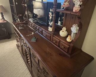 Solid wood dresser with mirrored hutch
