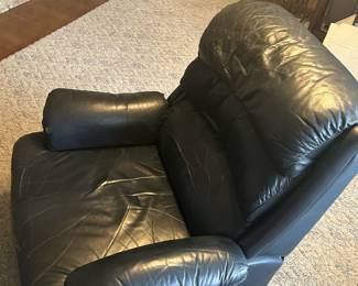 Recliner all leather