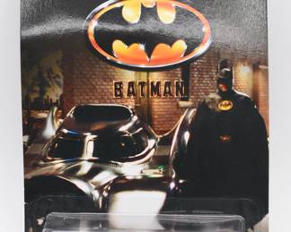 Hot Wheels Mattel 2014 Batman 1989 Batmobile Toy Car
