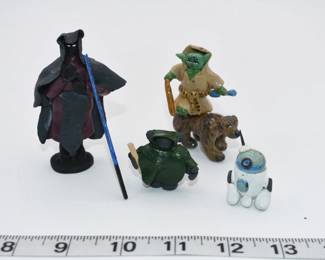 Four Handmade Star Wars-Themed Clay Figurines
