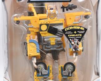 Transformers Universe Yellow Optimus Prime Super Class Action Figure
