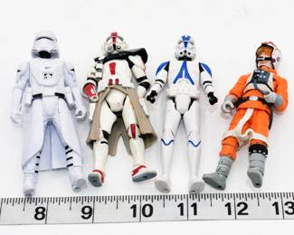 A Group of Star Wars Legacy Collection Action Figures, including Clone Commander Deviss
