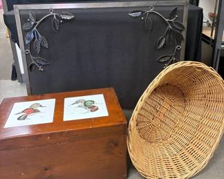 CT342Fireplace Screen, Wood Chest,  Basket
