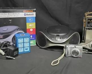 SG112Radio, camera and automotive electronics