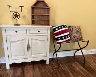 Console, luggage rack 