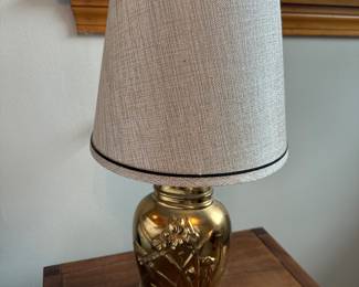 Table lamp