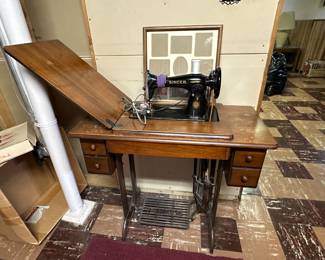Antique Singer sewing machine......