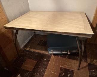 MCM Formica table