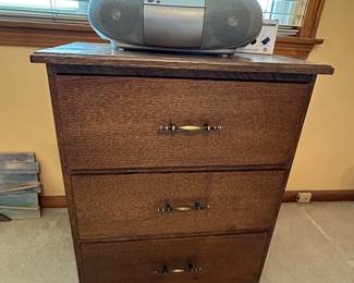 Small 3 drawer chest of drawers
