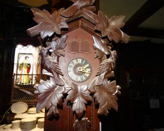 A VIntage, Working Cuckoo Clock that Also Plays a Little Tune on The Hour ^ Half Hour