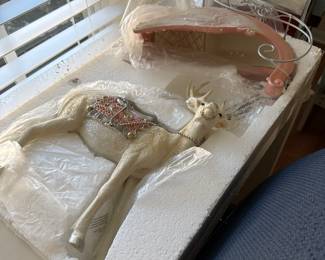 Mark Roberts, pink sleigh and reindeer