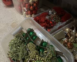 Themed Christmas Tree Decor