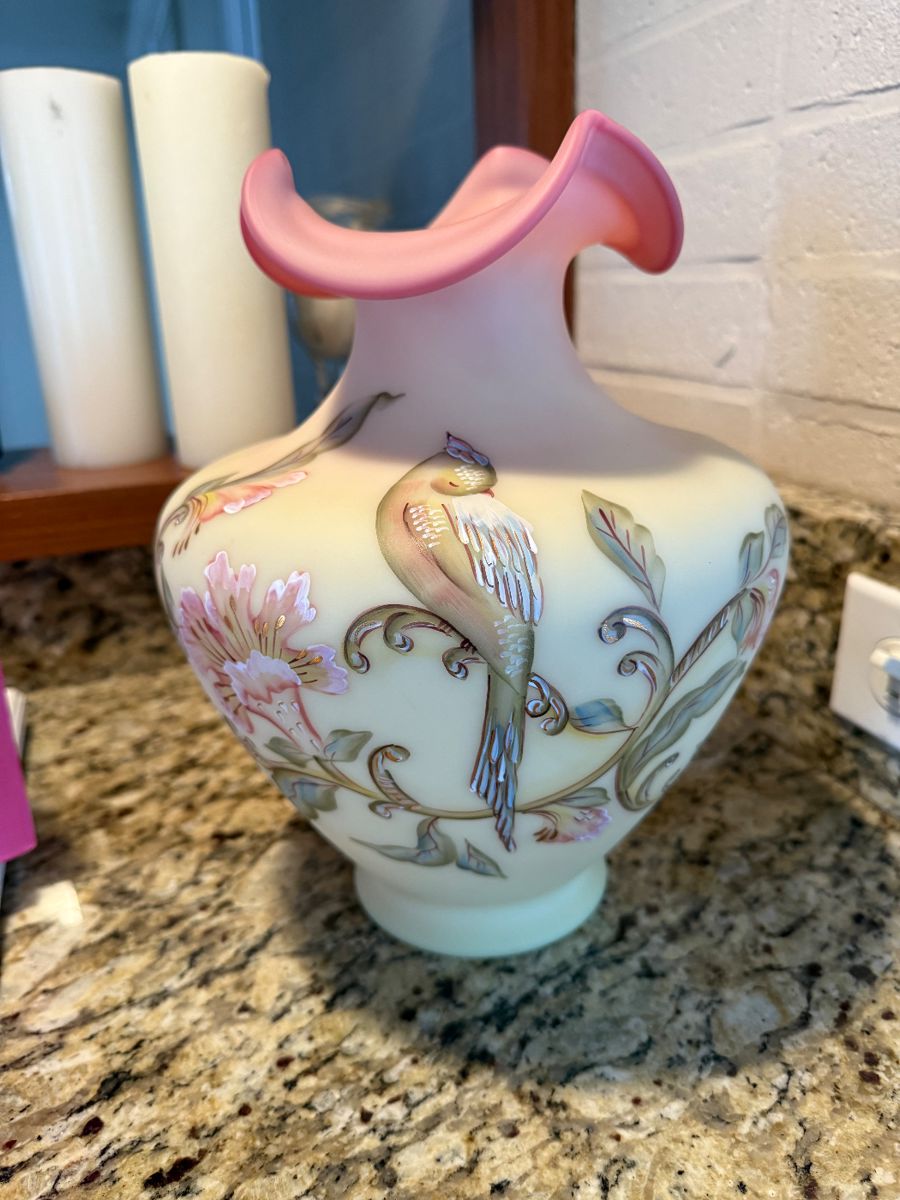 Fenton Queens Bird Vase
