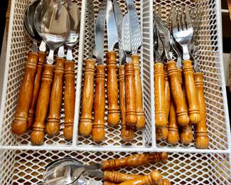 Vintage wood handle flatware set